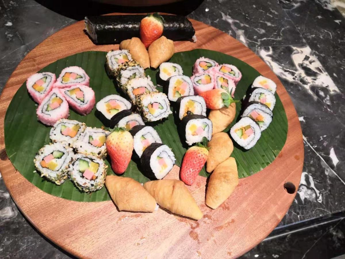 Baoying Jinling Hotel מראה חיצוני תמונה